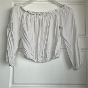 Brandy Melville white scrunch crop top